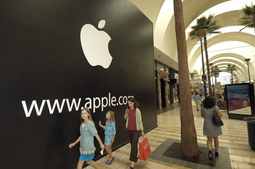 apple_store_los_cerritos_california